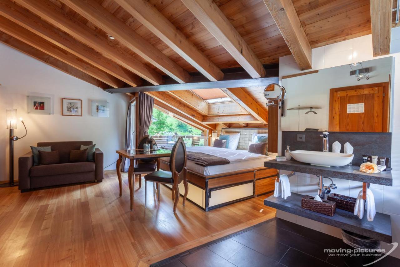 Suitenhotel Zurbriggen Zermatt Exterior photo